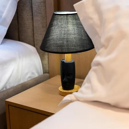 101-new Bazaar فندق تيرانا