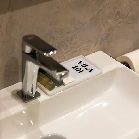 101-new Bazaar 4* 地拉那