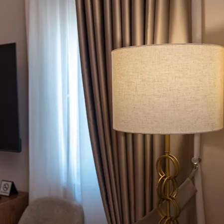 酒店 101-new Bazaar 地拉那