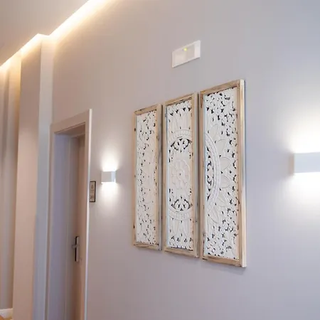 101-new Bazaar Hotel *