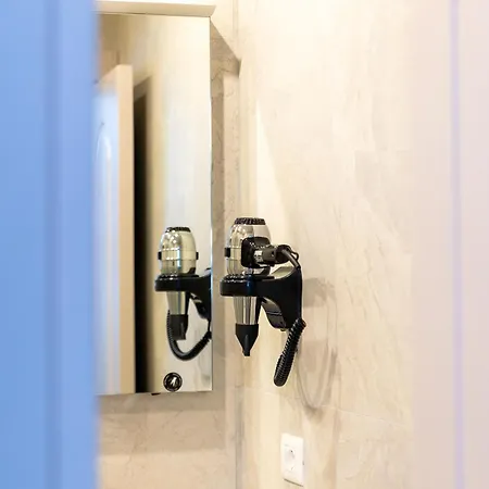 Hotel 101-new Bazaar