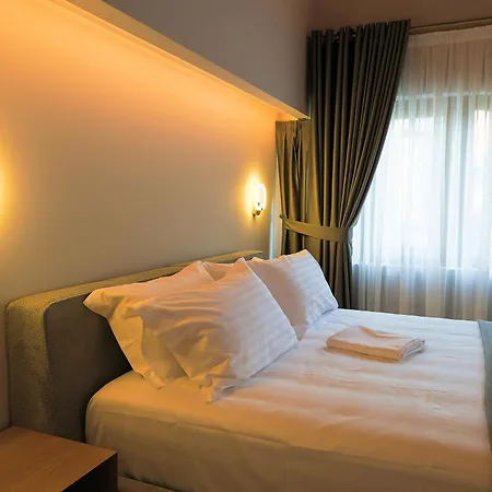 101-new Bazaar Hotel